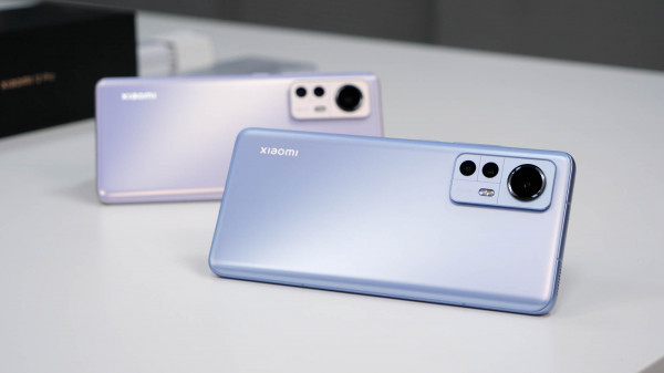 iPhone, Samsung, Xiaomi: гид по компактным смартфонам. 2022 год