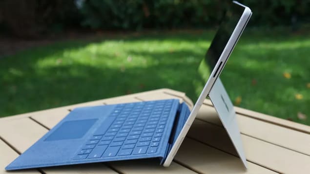Ноутбук 2 в 1 - Microsoft Surface Pro 9 5G