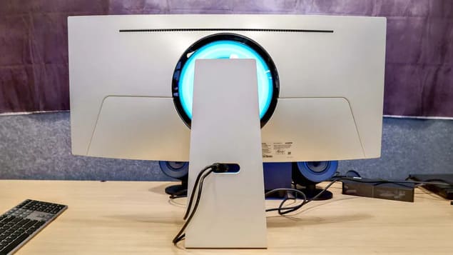 Обзор Samsung Odyssey OLED G8