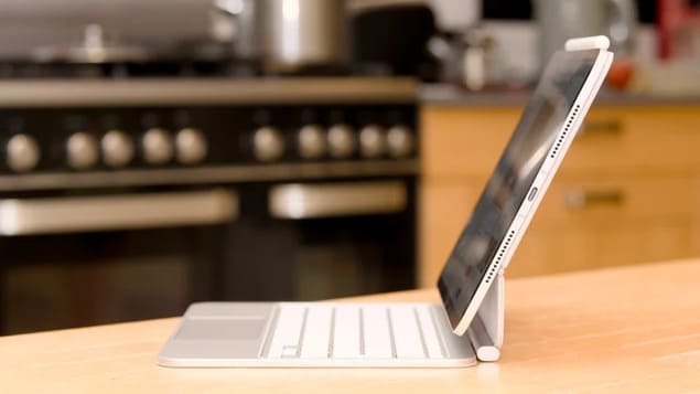 Обзор Apple iPad Pro (M5, 2025)