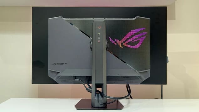 Обзор монитора Asus ROG Strix XG32UCWG: достаточно ли 165 Гц?