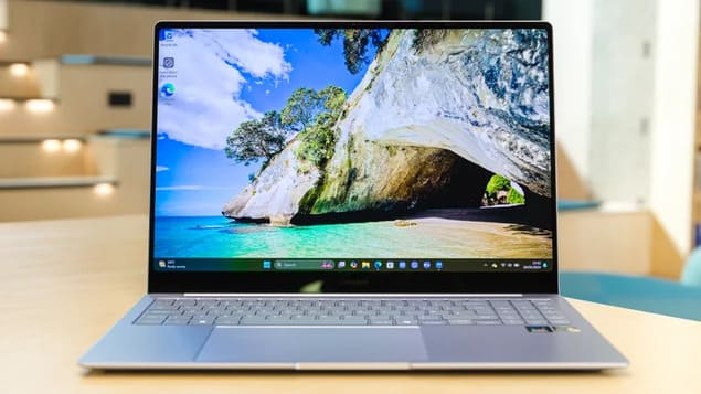 Обзор Samsung Galaxy Book4 Edge — скорость Snapdragon и Super AMOLED